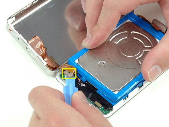 iPod 3rd Generation Rear Panel Replacement: step 7, image 1 of 2