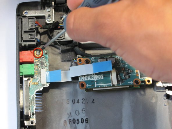 Sony Vaio VGN-S260 Ethernet Ports Replacement: step 18, image 1 of 1
