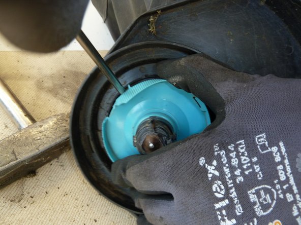 Lawn Trimmer: step 10, image 1 of 3