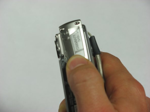 Canon PowerShot SD850 IS LCD Screen Replacement: step 3, image 1 of 2