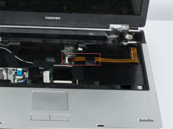 Toshiba Satellite M45 Speakers Replacement: step 8, image 2 of 3