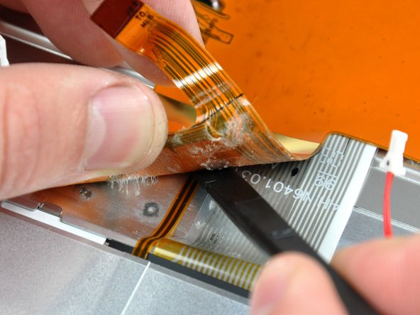 PowerBook G4 Aluminum 17" 1.67 GHz (High-Res) Keyboard Replacement: step 15, image 2 of 2