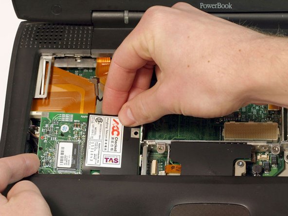 PowerBook G3 Pismo Framework Replacement: step 15, image 1 of 1