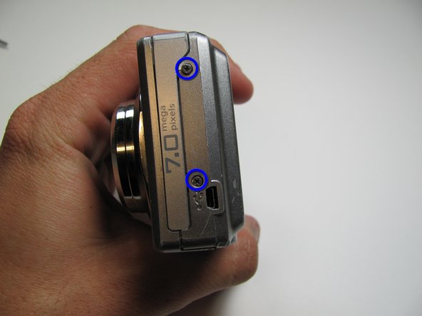 Kodak EasyShare C713 Battery Door Replacement: step 3, image 1 of 3