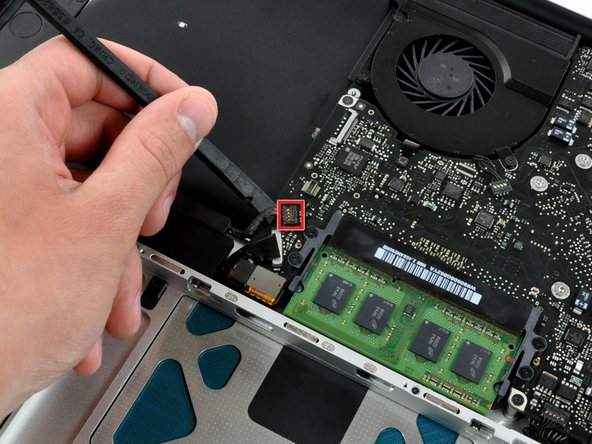 MacBook Pro 15" Unibody Late 2008 and Early 2009 Hard Drive Cable Replacement: step 12, image 1 of 1