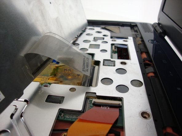 Toshiba Satellite M305D-S4829 Fan Replacement: step 6, image 2 of 2