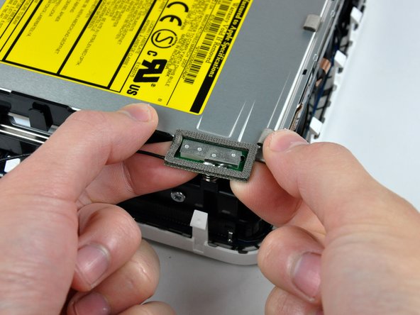 Mac mini Model A1176 Bluetooth Antenna Replacement: step 10, image 1 of 1