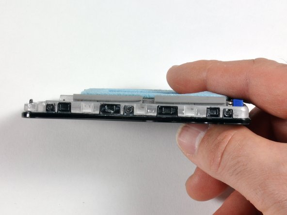 iPod 5th Generation (Video) Side Bumpers Replacement: step 12, image 3 of 3