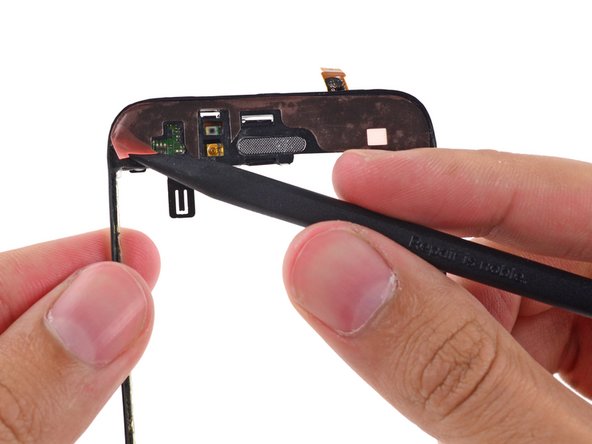 iPhone 3GS Front Panel Replacement: step 21, image 1 of 3