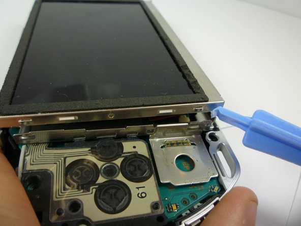 PSP 1000 Speakers Replacement: step 9, image 1 of 2