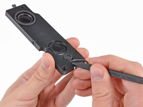 MacBook Pro 17" Unibody Left Speaker Replacement: step 26, image 2 of 2