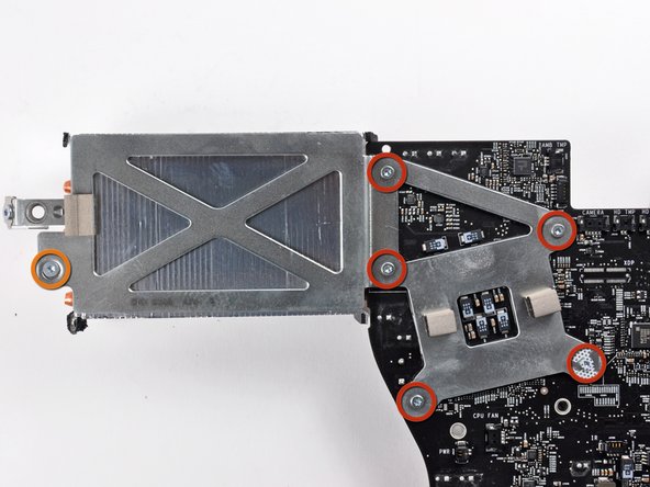 iMac Intel 21.5" EMC 2308 Heat Sink Replacement: step 37, image 1 of 3