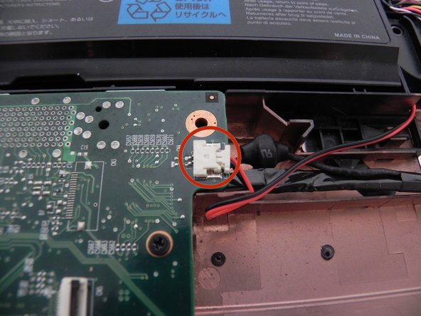 Toshiba Satellite M45 Speakers Replacement: step 12, image 1 of 3