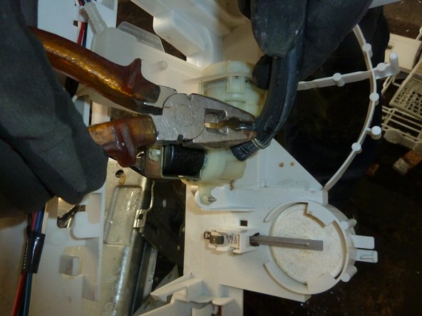 Dish Washing Machine: step 28, image 2 of 3