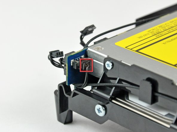 Mac mini Model A1176 Interconnect Board Replacement: step 16, image 1 of 1