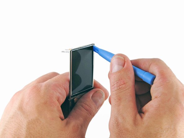 iPod Nano 5th Generation Display Replacement: step 24, image 1 of 2