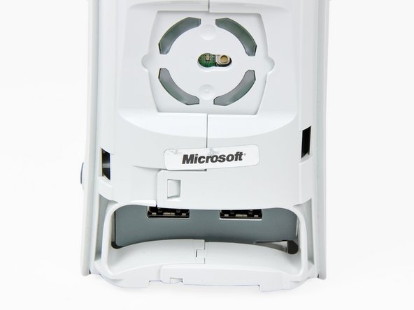 Xbox 360 Cooling Fan Duct Replacement: step 17, image 1 of 1