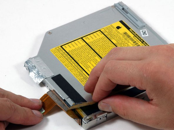 MacBook Core Duo Optical Drive Replacement: step 24, image 1 of 1