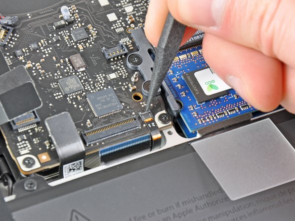 MacBook Pro 13" Unibody Early 2011 Logic Board Replacement: step 13, image 2 of 3