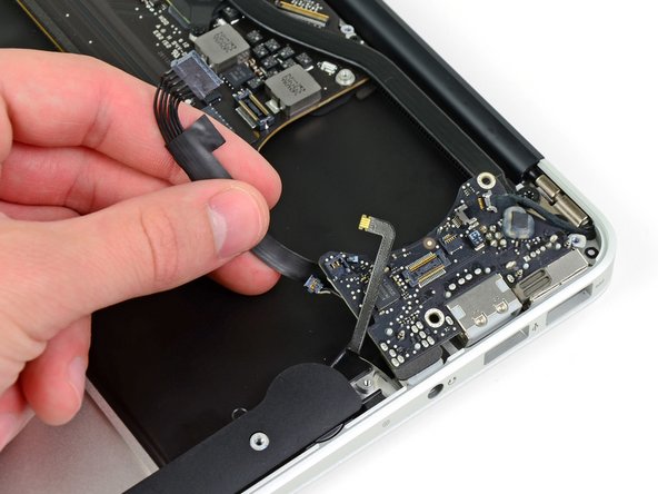 MacBook Air 11" Mid 2011 I/O Board Replacement: step 20, image 1 of 1