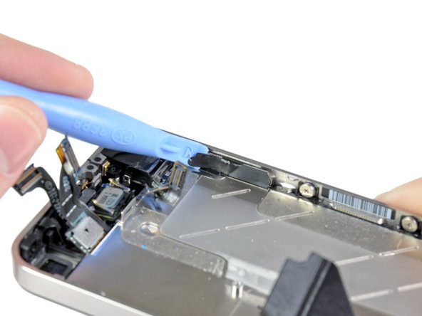 iPhone 4 Headphone Jack & Volume Control Cable Replacement: step 23, image 1 of 2