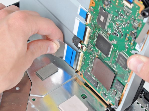 PlayStation 3 Blu-Ray Drive Replacement: step 9, image 2 of 3