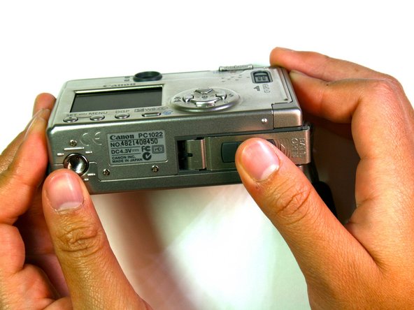 Canon Powershot S200 Screen Replacement, Canon Powershot S200 Screen Replacement: step 1, image 2 of 2