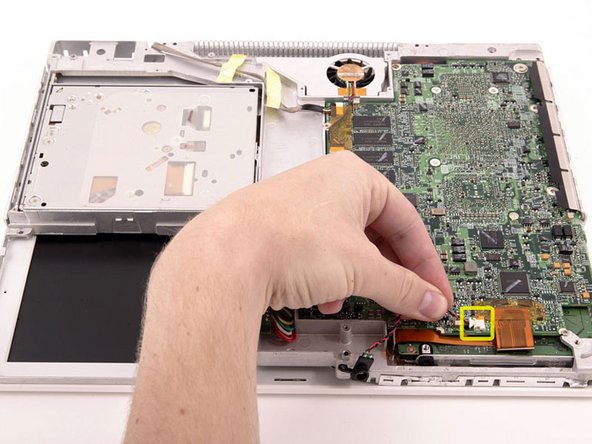 iBook G4 14" 933 MHz-1.33 GHz Sleep Light Replacement: step 34, image 1 of 1