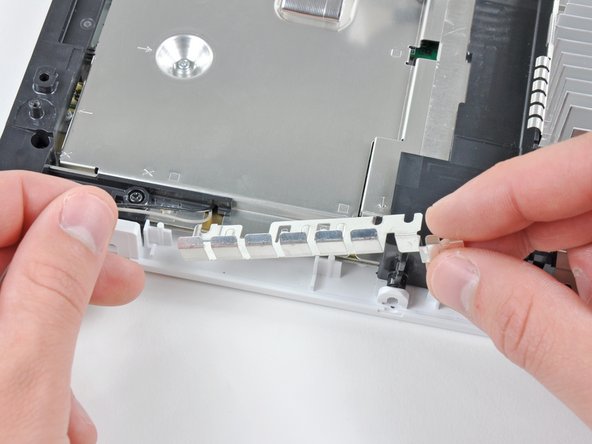 Nintendo Wii Bottom Panel Replacement: step 30, image 3 of 3