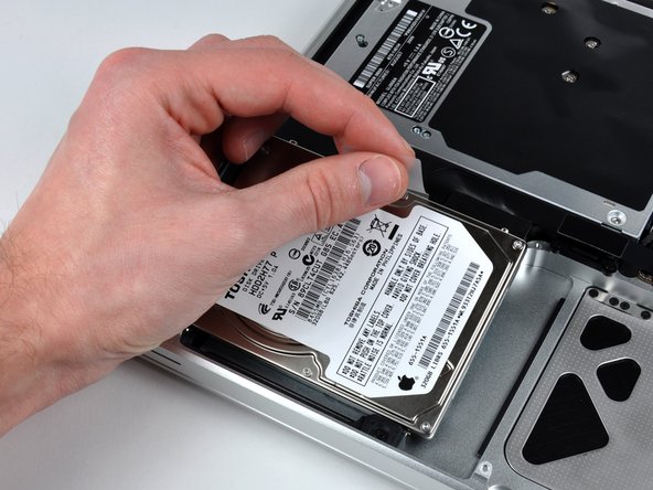 MacBook Pro 15" Unibody Mid 2009 Hard Drive Cable Replacement: step 8, image 1 of 1