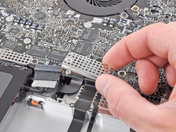 MacBook Pro 17" Unibody Hard Drive Cable Replacement: step 8, image 2 of 2