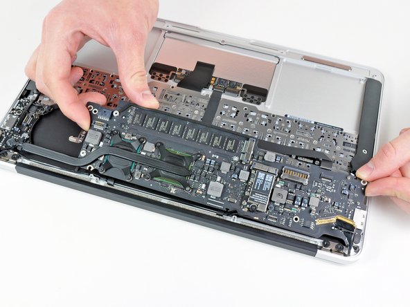MacBook Air 11" Late 2010 Logic Board Replacement: step 22, image 1 of 1