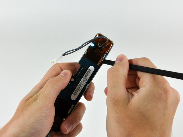 iMac G5 17" Model A1058 Inverter Replacement: step 10, image 1 of 2