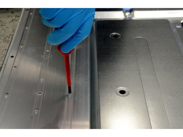 Toshiba 48L1443DG TV set, Removal of Backlights (LED): step 7, image 2 of 3