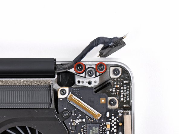 MacBook Pro 15" Unibody Mid 2010 Front Display Glass Replacement: step 17, image 1 of 1