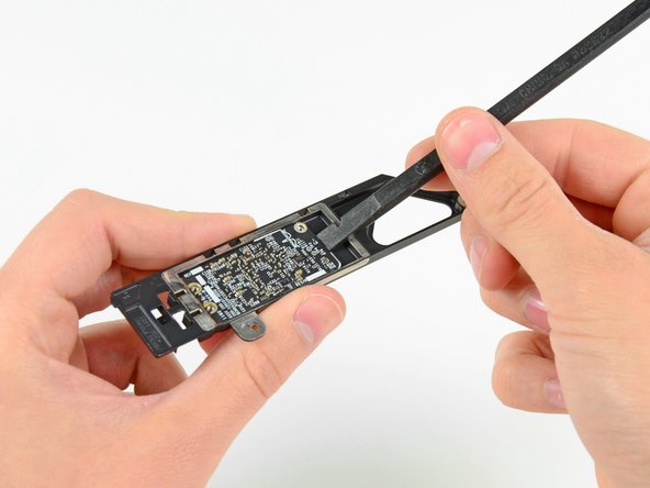 MacBook Pro 15" Unibody Early 2011 AirPort/Bluetooth Board Replacement: step 13, image 2 of 2