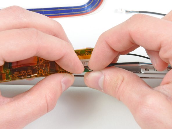 PowerBook G4 Aluminum 17" 1.67 GHz (High-Res) Front Display Bezel Replacement: step 59, image 1 of 2