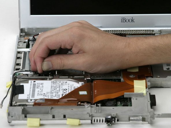 iBook G3 14" Display Replacement: step 33, image 1 of 1