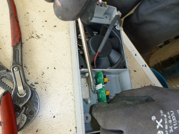 UPS (Uninterrupted Power Supply): step 11, image 1 of 2