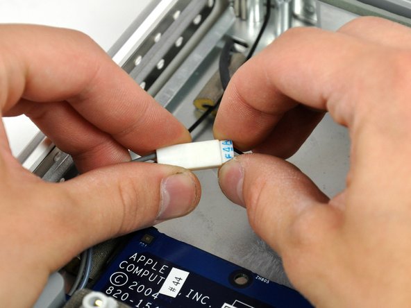 iMac G5 17" Model A1058 Inverter Replacement: step 6, image 1 of 1