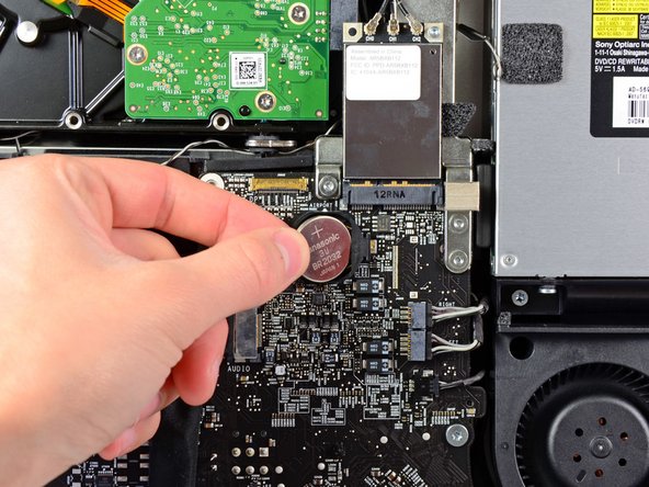 iMac Intel 21.5" EMC 2428 PRAM Battery Replacement: step 10, image 2 of 2