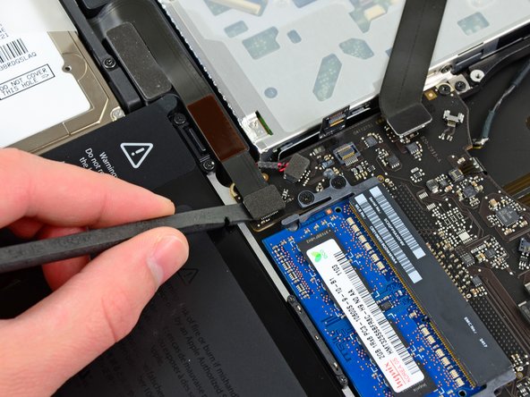 MacBook Pro 15" Unibody Early 2011 MagSafe DC-In Board Replacement: step 13, image 1 of 1