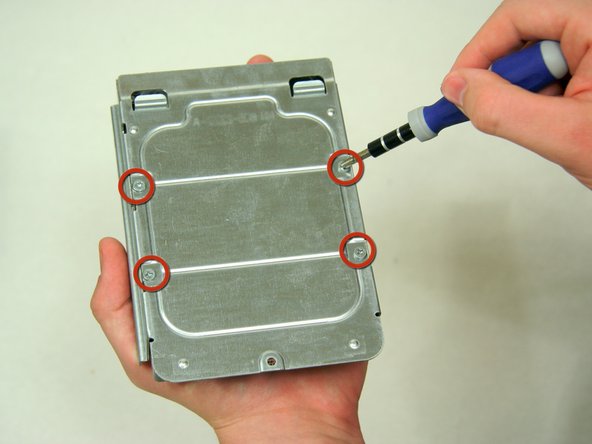 Power Mac G4 M5183 Hard Drive Replacement: step 5, image 1 of 1