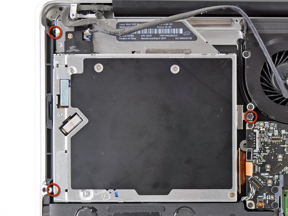 MacBook Pro 17" Unibody Optical Drive Replacement: step 11, image 1 of 1