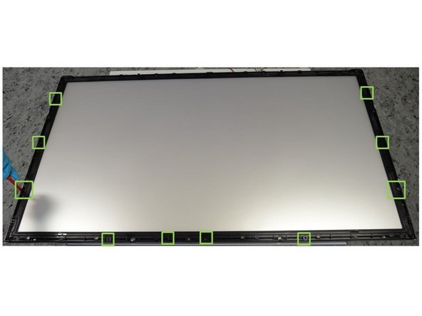 Vestel 40'' TV set, Removal of Polarized Foils: step 5, image 1 of 2