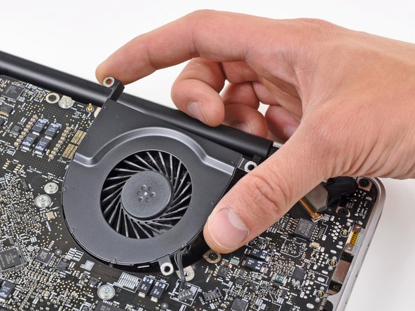 MacBook Pro 17" Unibody Logic Board Replacement: step 8, image 2 of 2