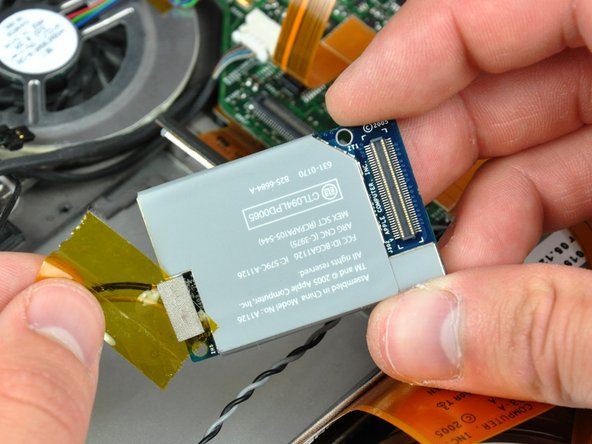 PowerBook G4 Aluminum 17" 1.67 GHz (High-Res) Display Data Cable Replacement: step 25, image 1 of 1