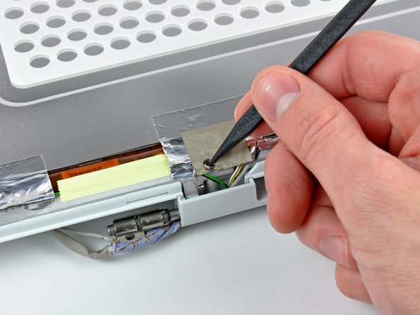 iBook G4 14" 933 MHz-1.33 GHz Inverter/AirPort Cables Replacement: step 50, image 2 of 2