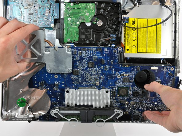 iMac G5 17" Model A1144 PRAM Battery Replacement: step 38, image 2 of 2