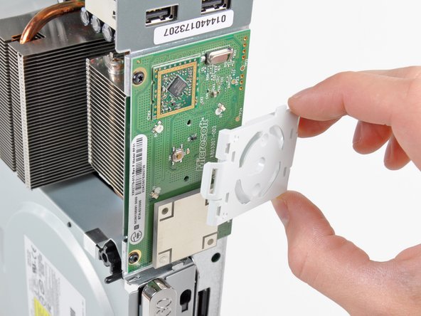 Xbox 360 RF Module Replacement: step 29, image 3 of 3